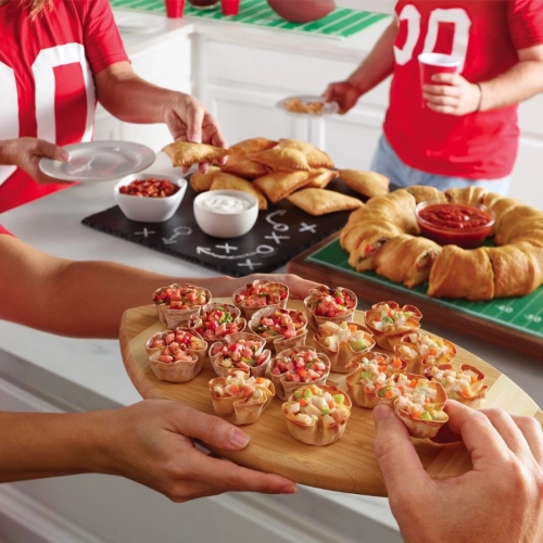 Let Sara Lee® Premium Meats make the big game with these entertaining football facts